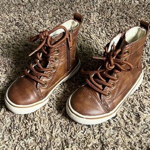 Zip Up Laced Koala Kids Boots